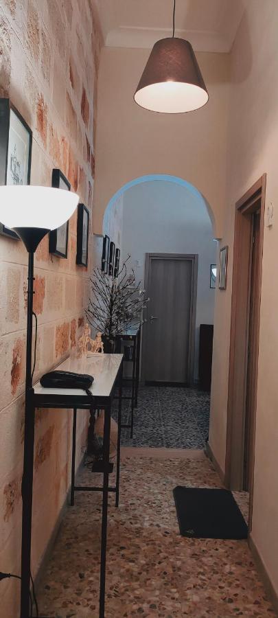 Casa Vacanza In Pieno Centro Storico Vicino Ostuni E La Riserva Di Torre Quaceto Сан-Вито-деи- Норманни Экстерьер фото