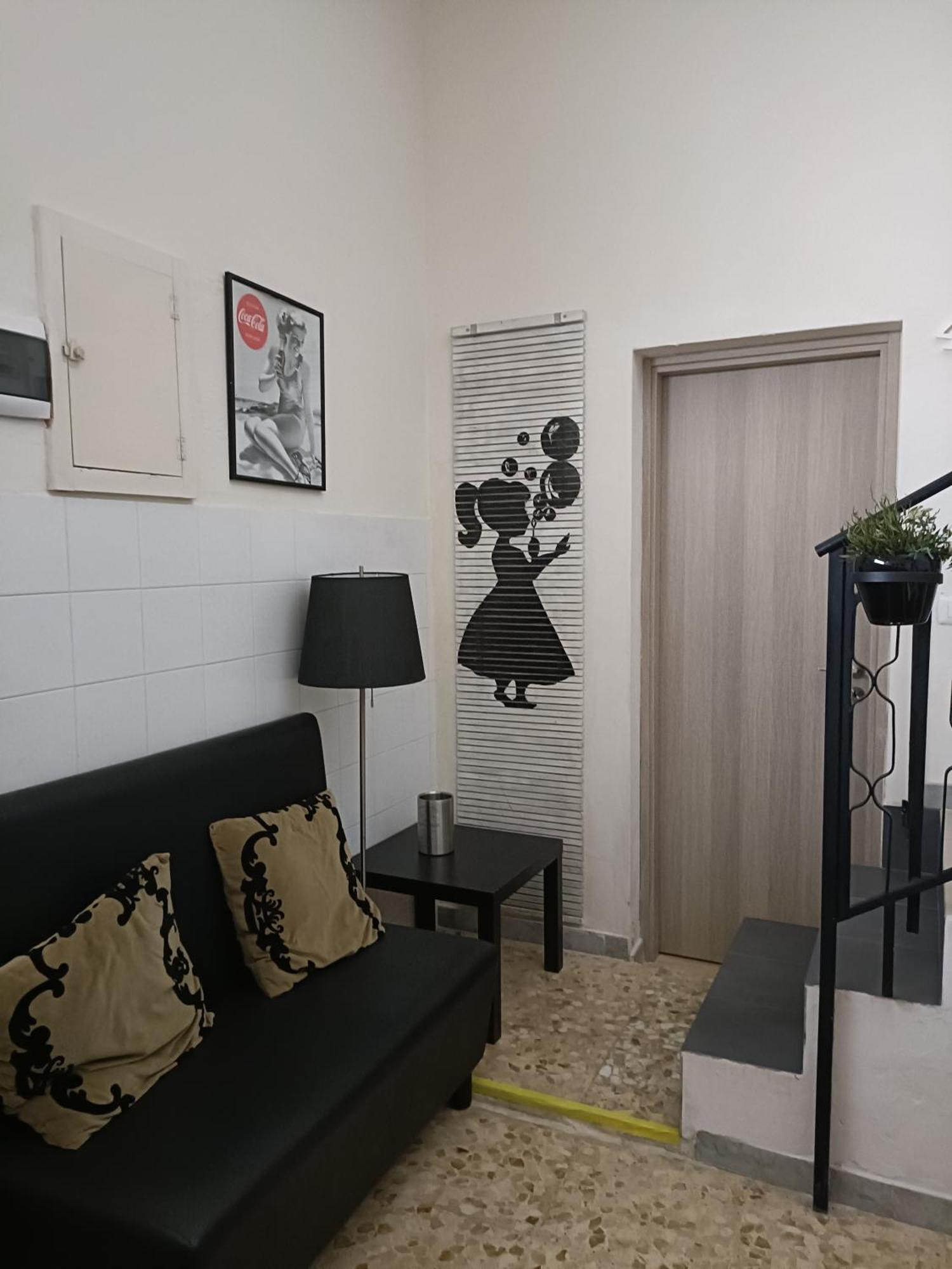 Casa Vacanza In Pieno Centro Storico Vicino Ostuni E La Riserva Di Torre Quaceto Сан-Вито-деи- Норманни Экстерьер фото